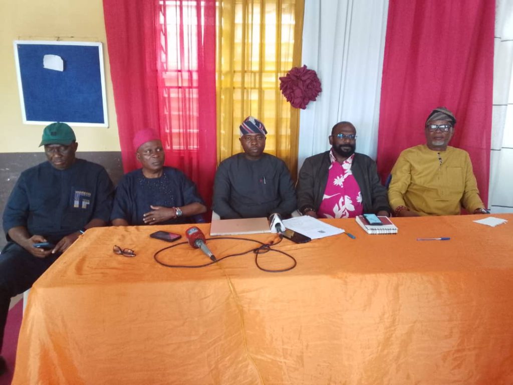 Protest: Investors raise alarm over activities of illegal farmers in Ondo forest reserve 17 Protest: Investors raise alarm over activities of illegal farmers in Ondo forest reserve